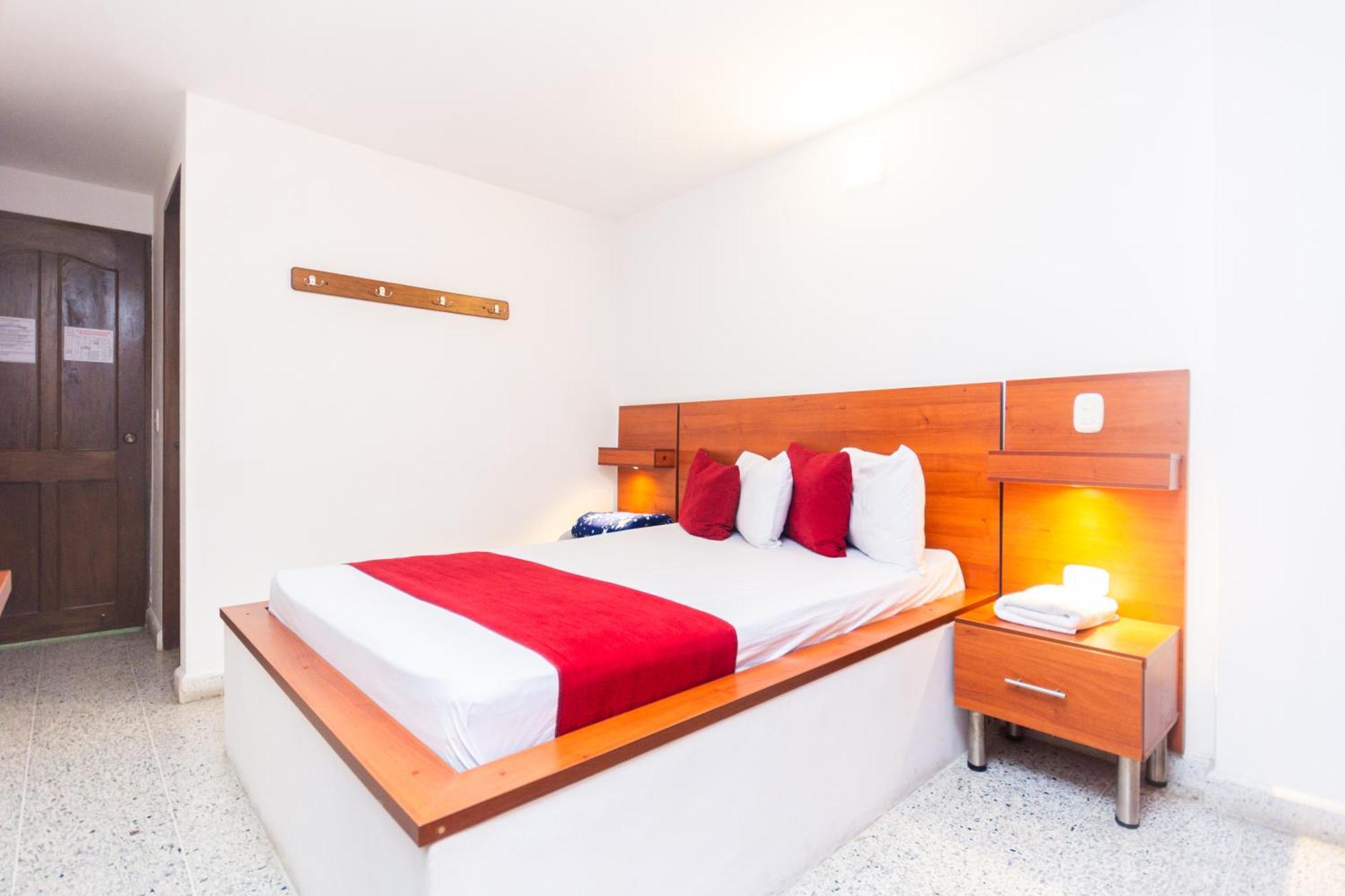 Hotel Bicentenario Rionegro Kültér fotó